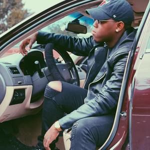 Meet your Posher, Ray